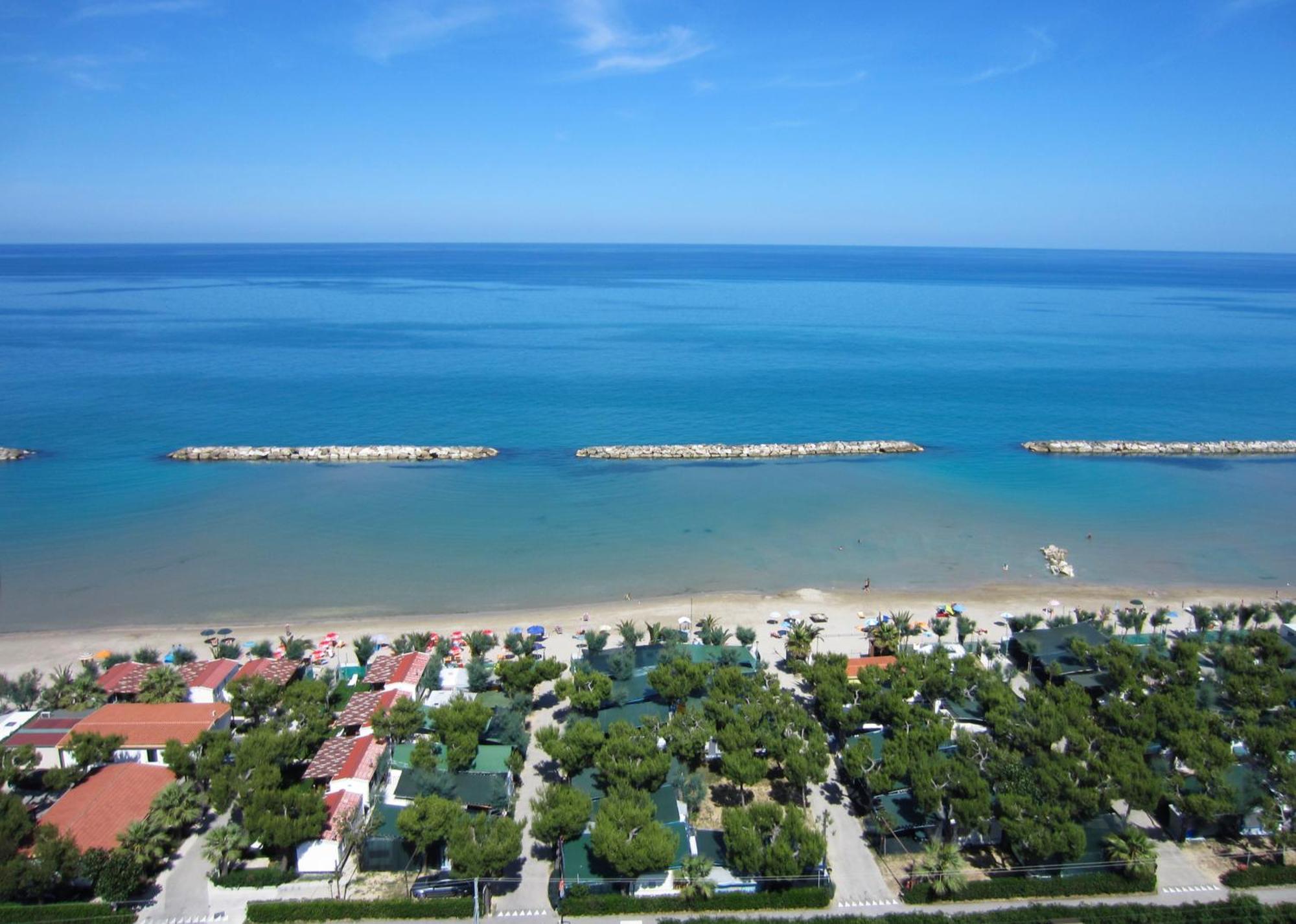 Camping Villaggio Calypso Cupra Marittima Luaran gambar