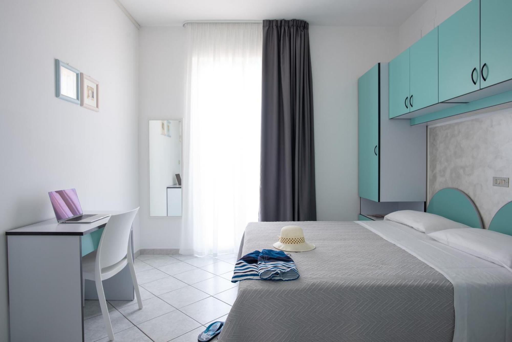 Camping Villaggio Calypso Cupra Marittima Luaran gambar